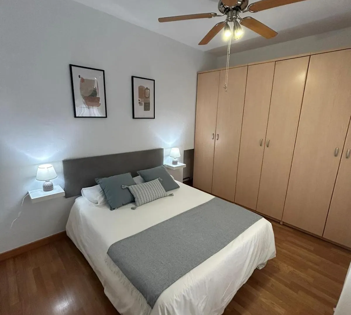 شقة Amplio Piso De 80M2 En Pleno Centro إشبيلية
