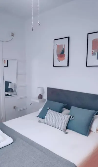 Apartmán Amplio Piso De 80M2 En Pleno Centro Sevilla